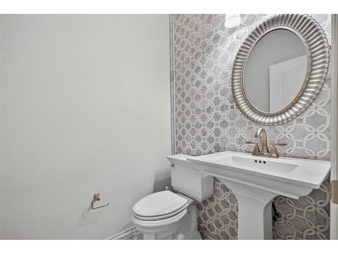 9997 Sago Point Drive Seminole FL 33777 TB8447908 image24