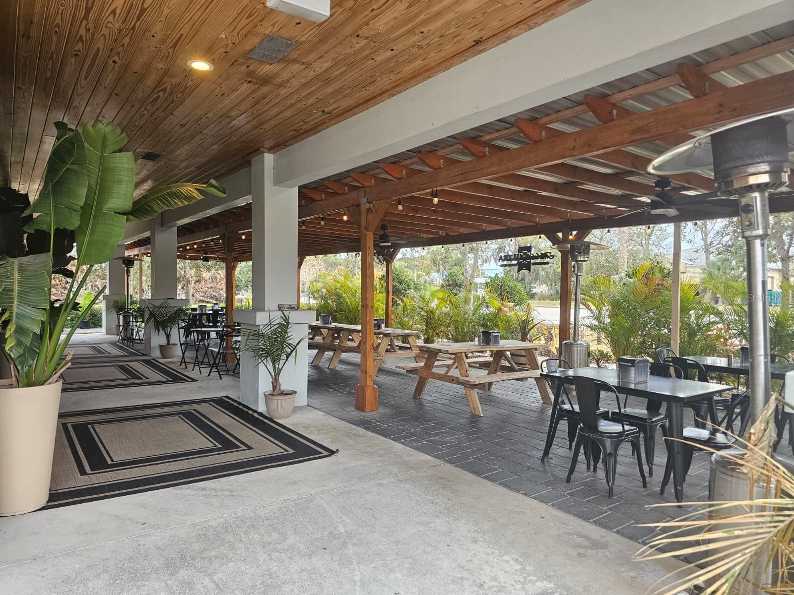 Confidential 9th Street SW Vero Beach FL 32968 O6381765 image1