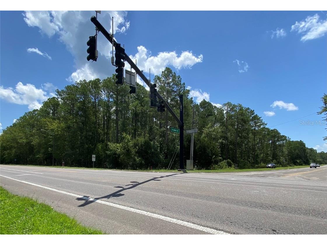 Corner of N Main St and NE 53rd Avenue Gainesville FL 32609 GC525838 image1