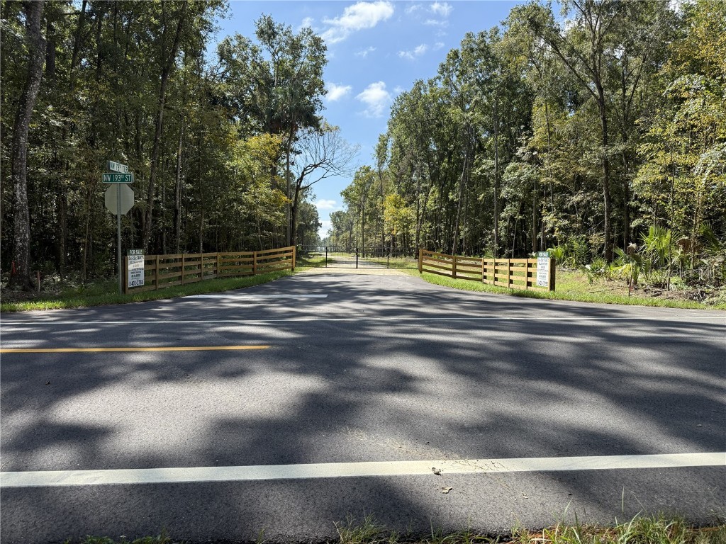 DR #7 (10ac) NW 193rd St Micanopy FL 32667 OM714729 image4