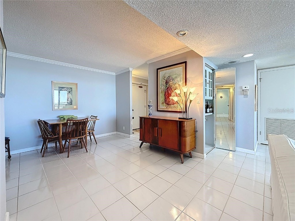 Key Capri Key Capri #301 Treasure Island FL 33706 TB8457372 image17