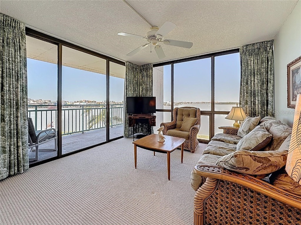 Key Capri Key Capri #301 Treasure Island FL 33706 TB8457372 image25
