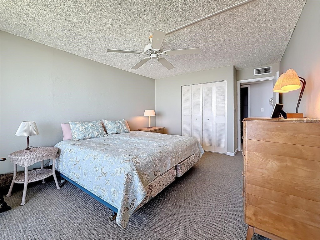 Key Capri Key Capri #301 Treasure Island FL 33706 TB8457372 image32