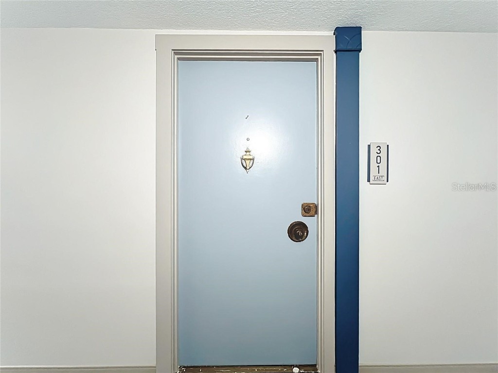 Key Capri Key Capri #301 Treasure Island FL 33706 TB8457372 image4