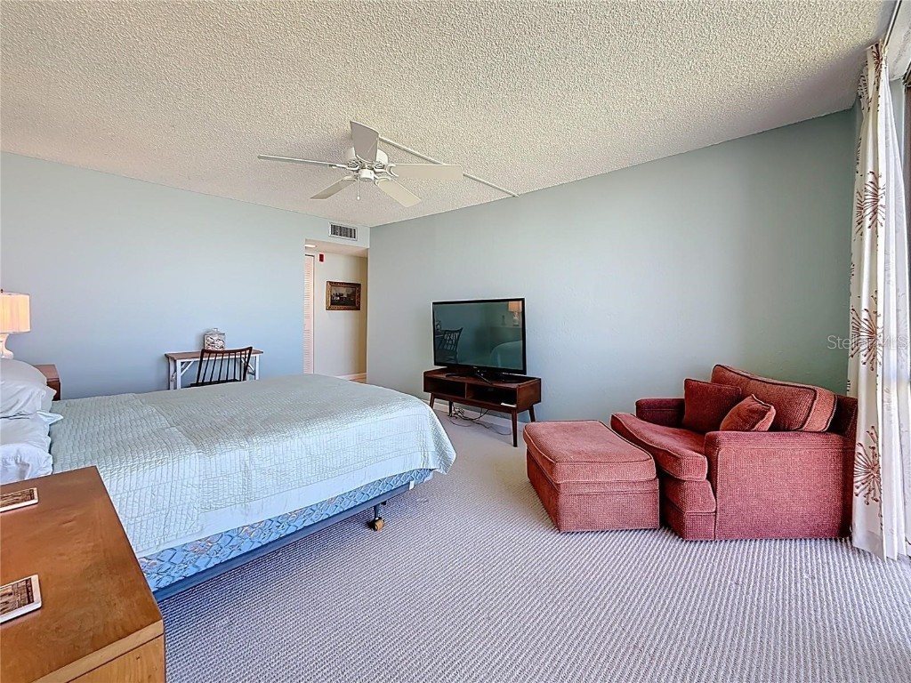 Key Capri Key Capri #301 Treasure Island FL 33706 TB8457372 image41