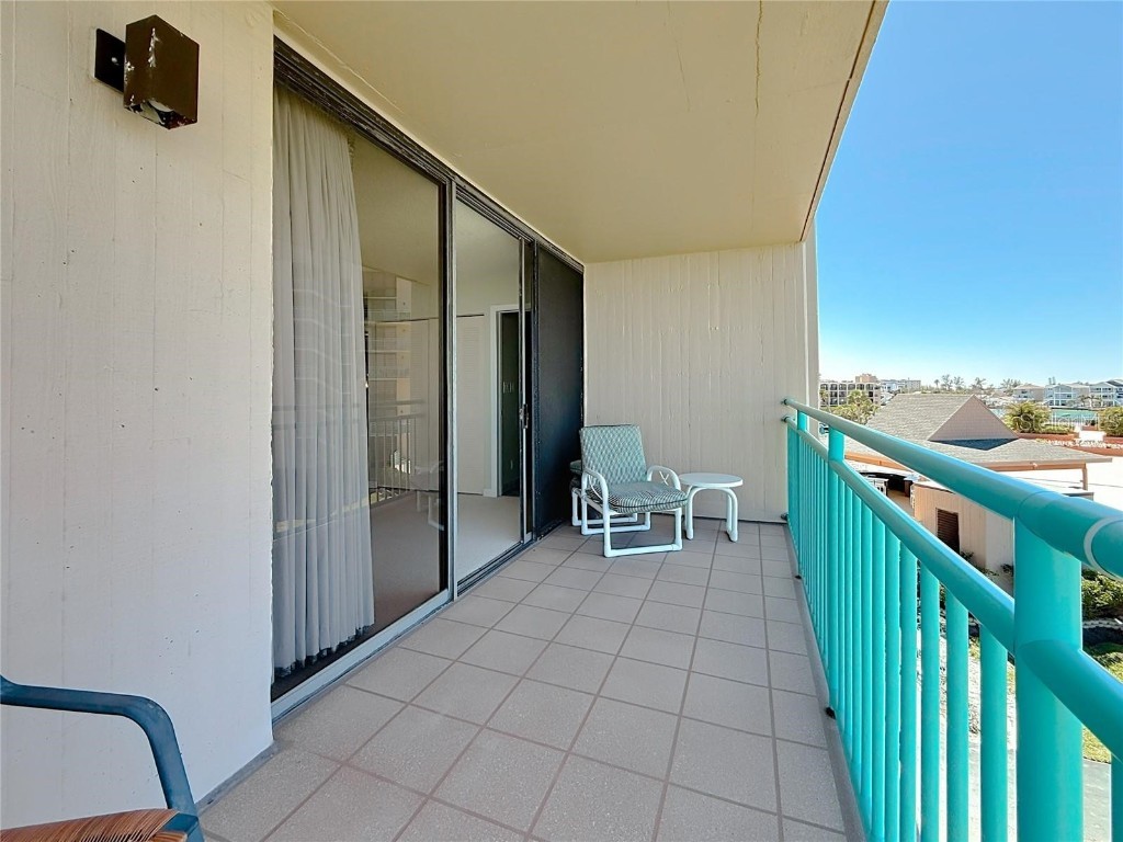 Key Capri Key Capri #301 Treasure Island FL 33706 TB8457372 image48