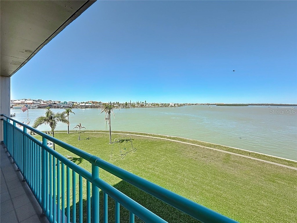 Key Capri Key Capri #301 Treasure Island FL 33706 TB8457372 image54