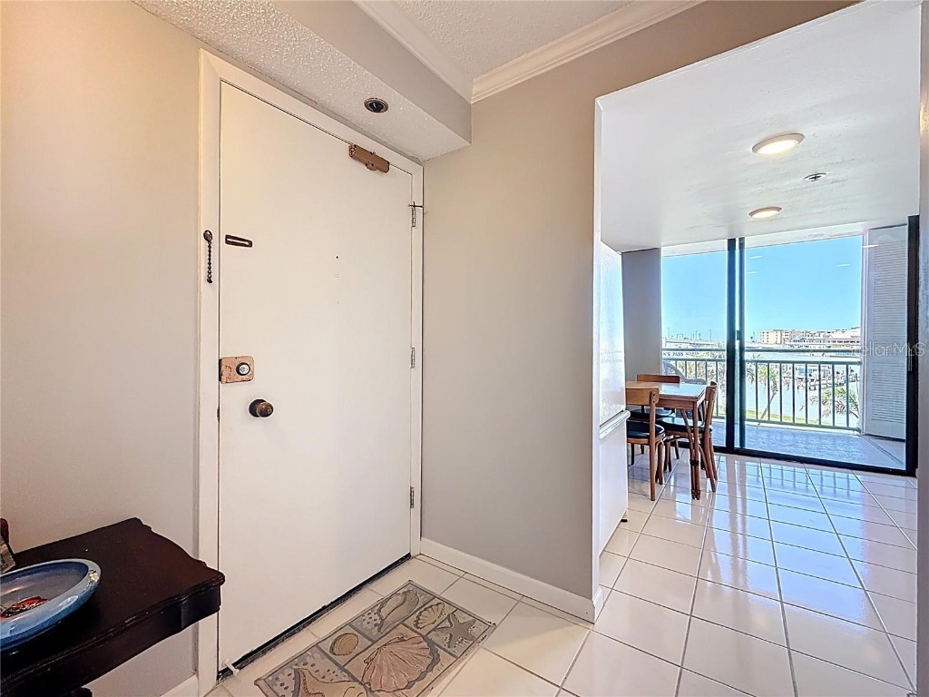 Key Capri Key Capri #301 Treasure Island FL 33706 TB8457372 image6