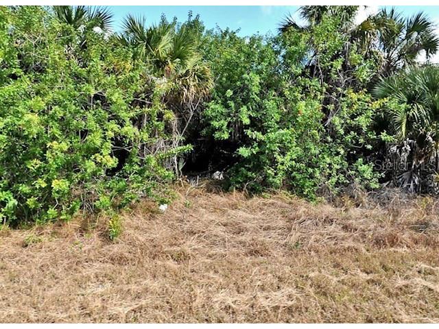 LOT: 4 Eastman Circle North Port FL 34288 A4683784 image4