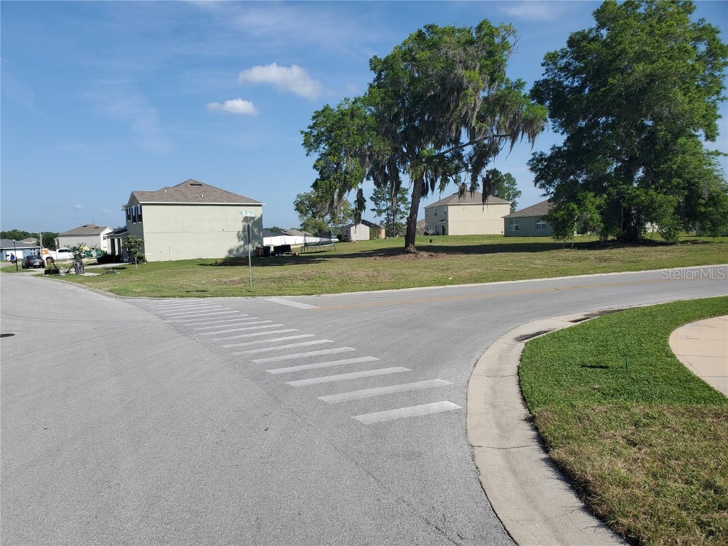 Lot 1 NE 43rd Road Ocala FL 34470 OM675383 image1