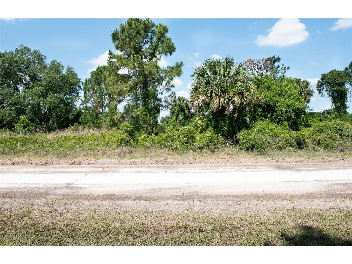 Lot 13 & 14 Constitution Drive North Port FL 34291 C7517404 image1