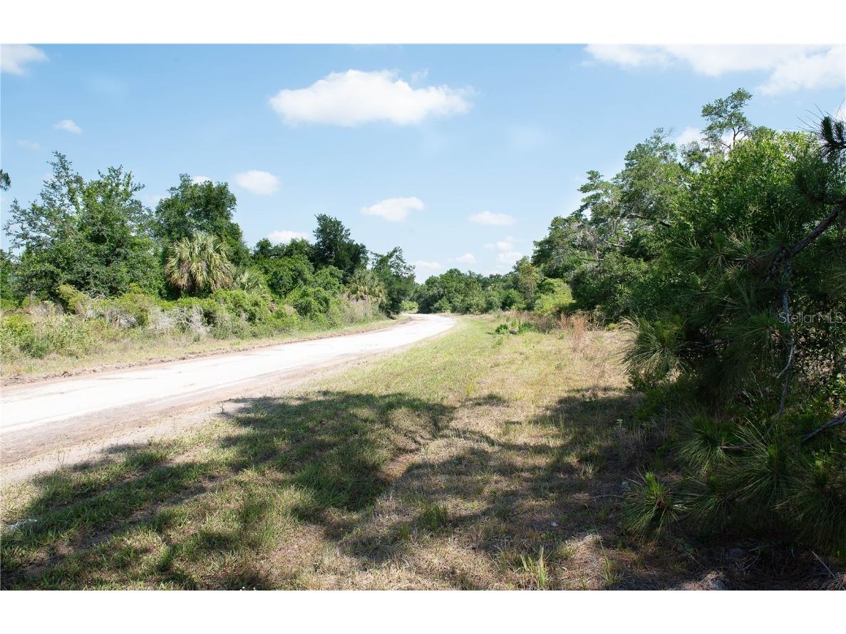 Lot 13 & 14 Constitution Drive North Port FL 34291 C7517404 image9