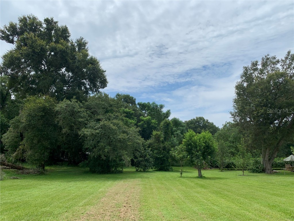 Lot 2 Mark Avenue Lady Lake FL 32159 G5085427 image1