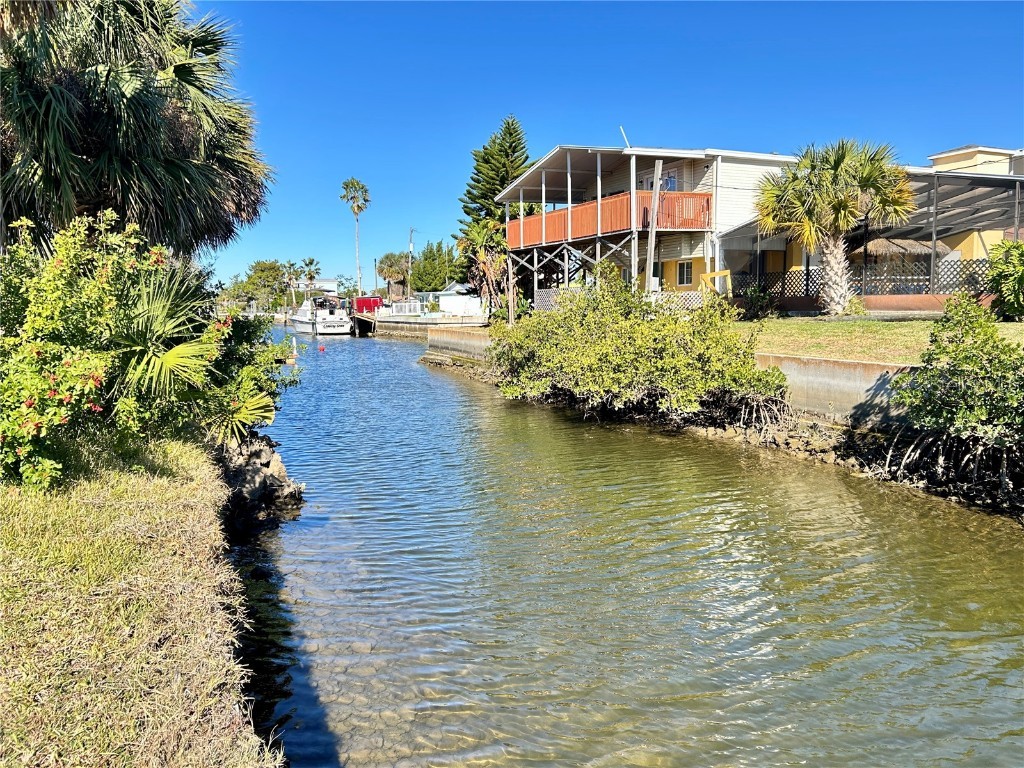 Lot 4 Carol Drive Hudson FL 34667 - GULF OF MEXICO W7871270 image1