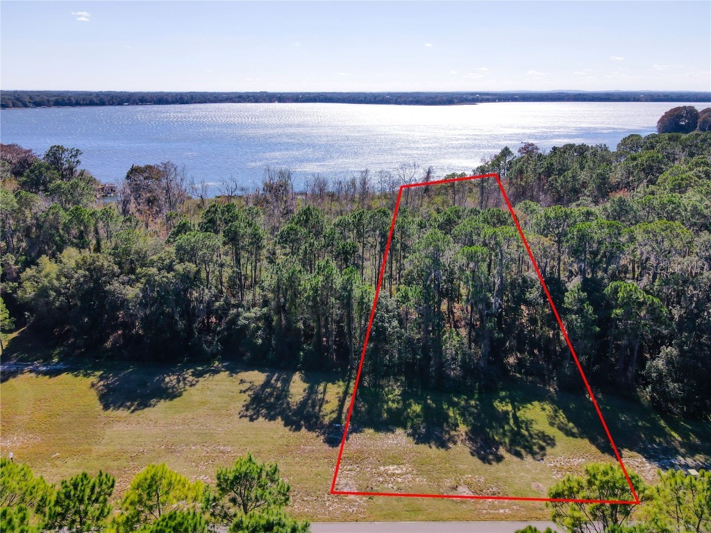 Lot K-27 Blue Heron Circle Tavares FL 32778 - LAKE BEAUCLAIR O5978428 image1