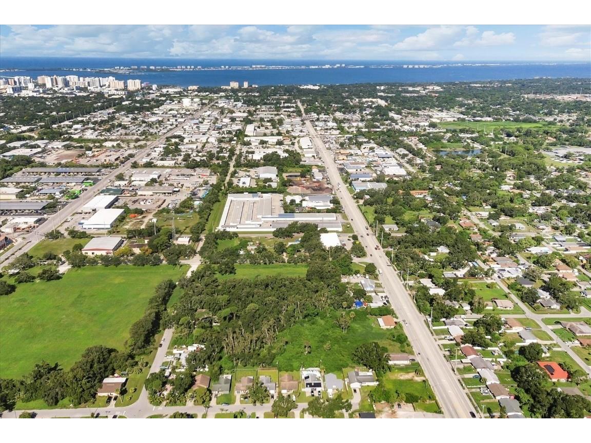 Lots 21 & 22 S Briggs Avenue Sarasota FL 34231 A4662433 image26