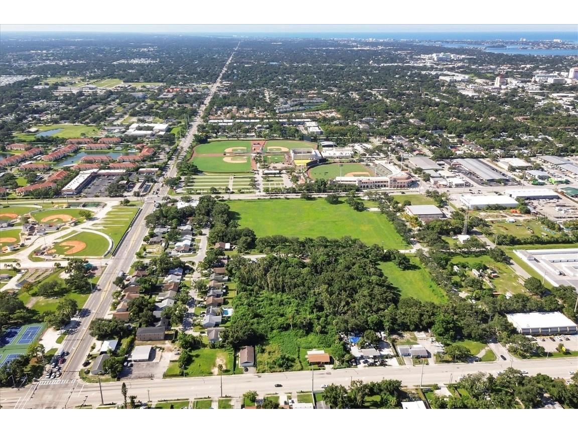 Lots 5 & 6 S Briggs Avenue Sarasota FL 34231 A4662390 image7