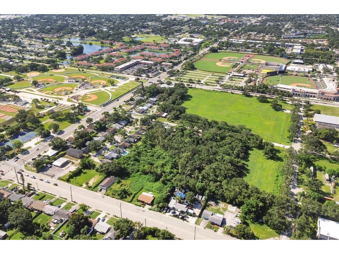 Lots 5 & 6 S Briggs Avenue Sarasota FL 34231 A4662390 image8