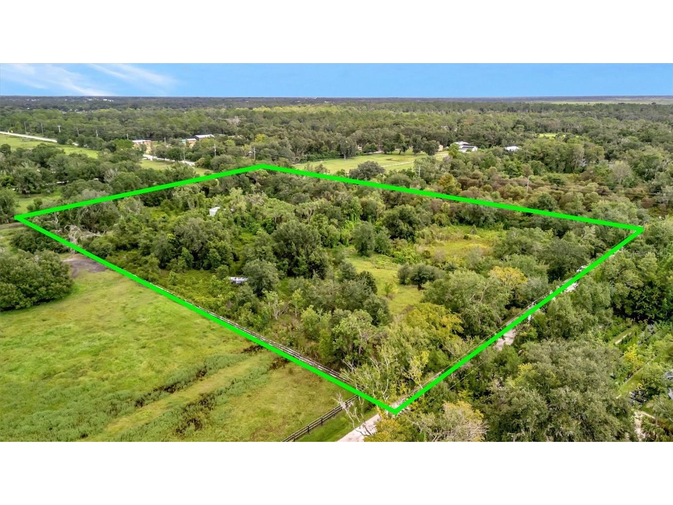 N Avenue A Sarasota FL 34240 A4664271 image1