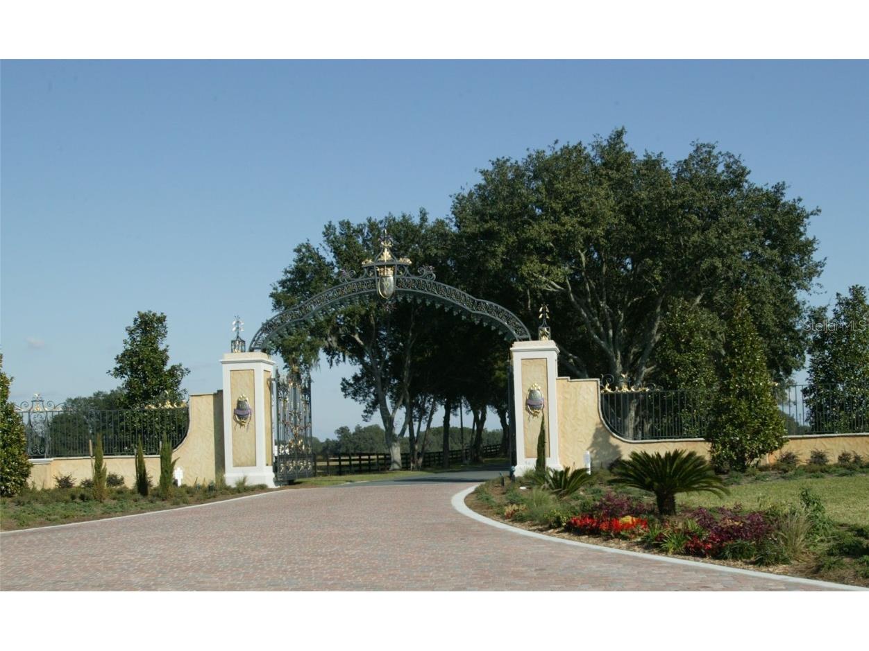 TBD SE 8th Avenue #LOT 7 Ocala FL 34480 OM673717 image1