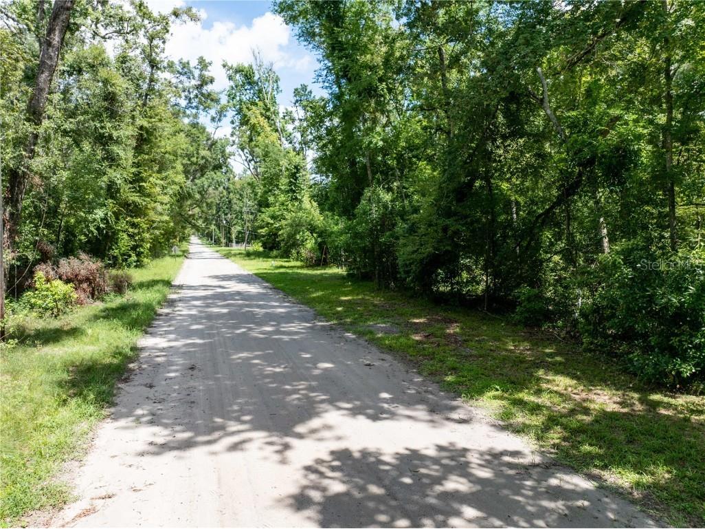 TBD SW Nebraska Terrace Fort White FL 32038 - ICHETUCKNEE RIVER SANTA FE RI GC533112 image1