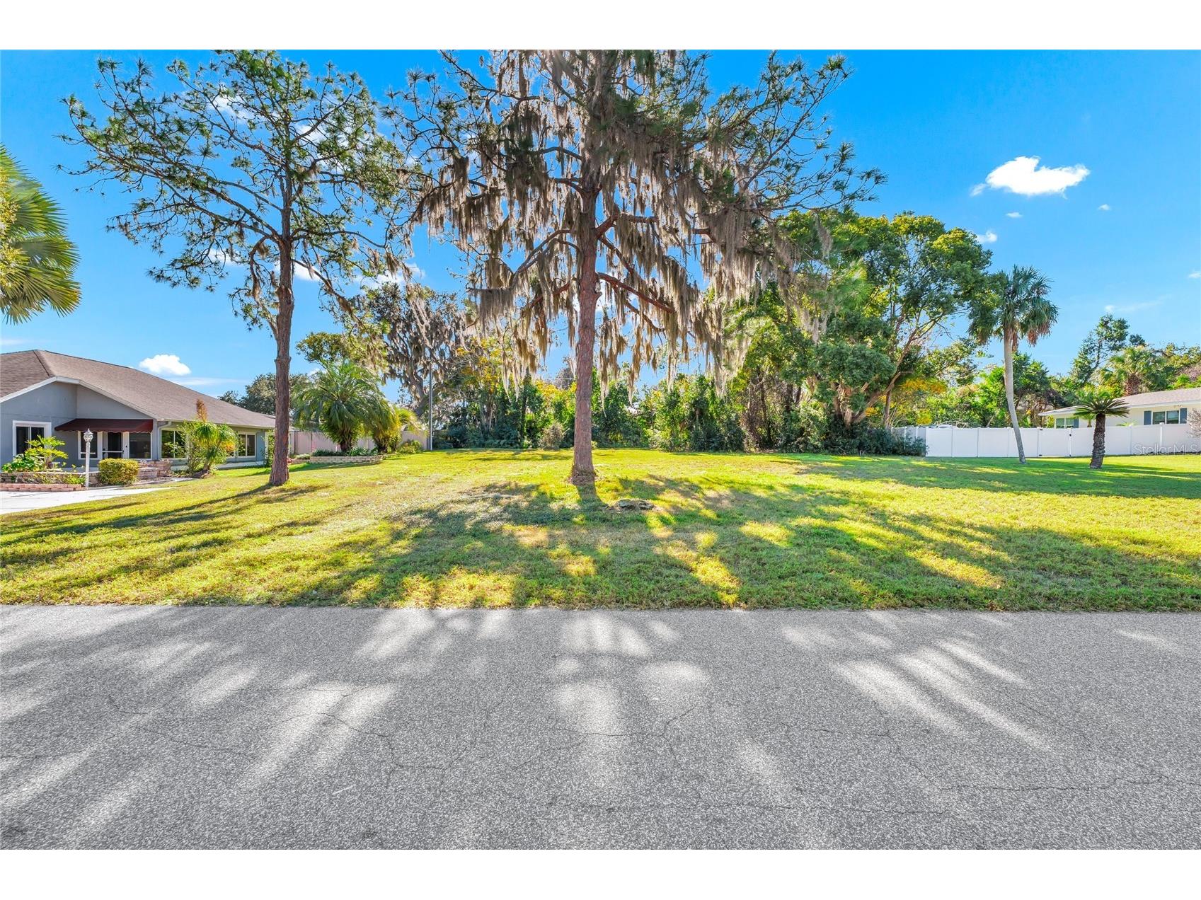 XXXX E Holly Street Howey In The Hills FL 34737 - LAKE HARRIS O6379413 image3