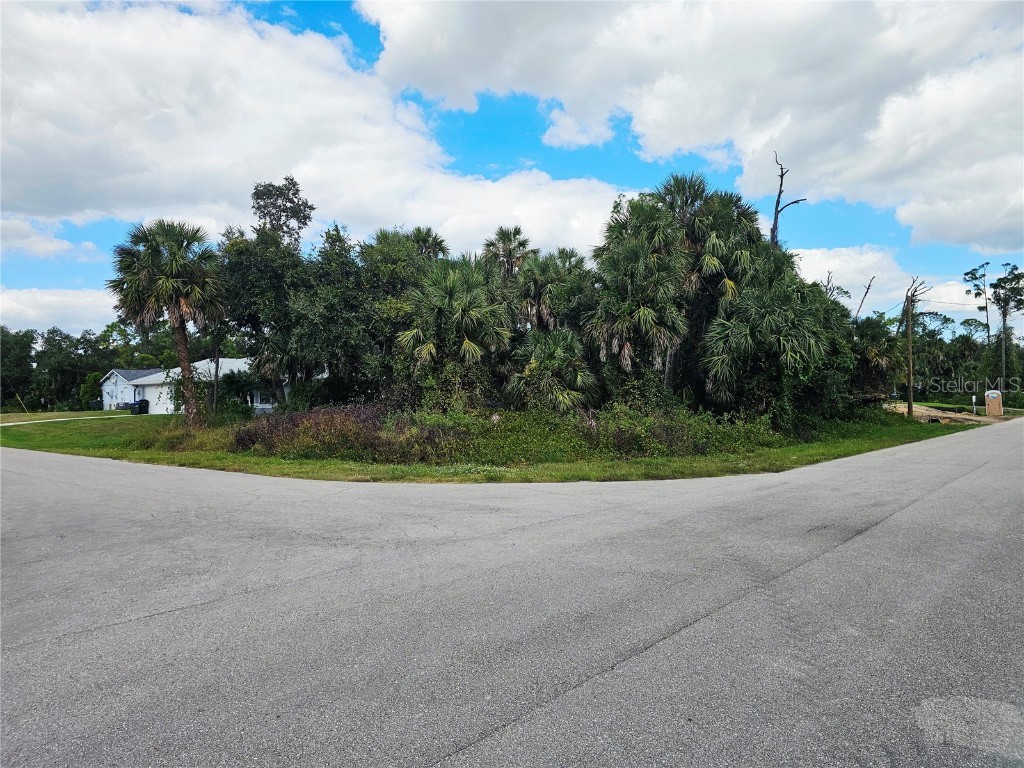 XXXX Luther Avenue North Port FL 34288 C7516483 image1