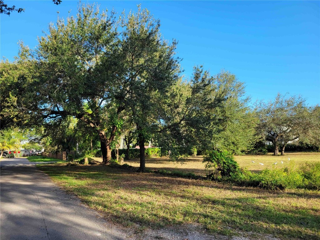 tbd SW 93rd Street Miami FL 33176 GC534597 image5