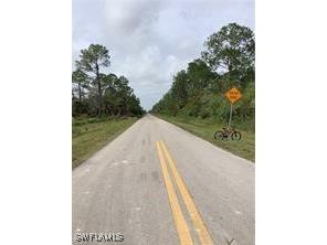 26th Avenue SE Naples FL 34117 225032323 image1