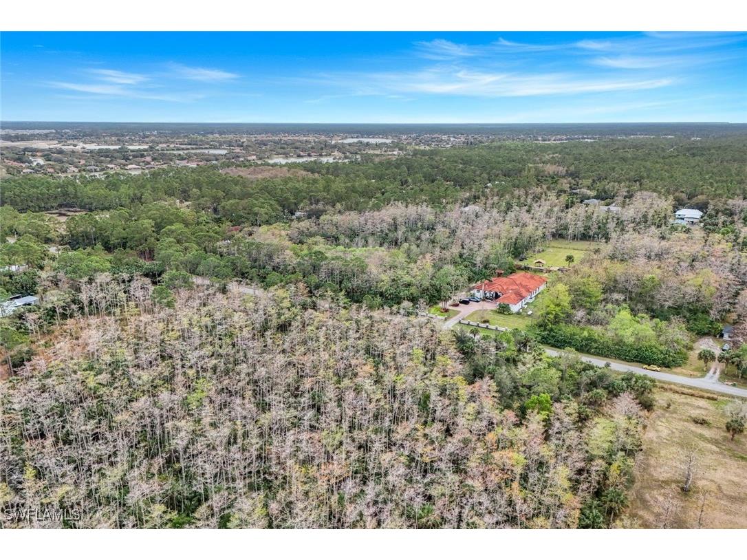 37th Avenue NE Naples FL 34120 225008520 image2