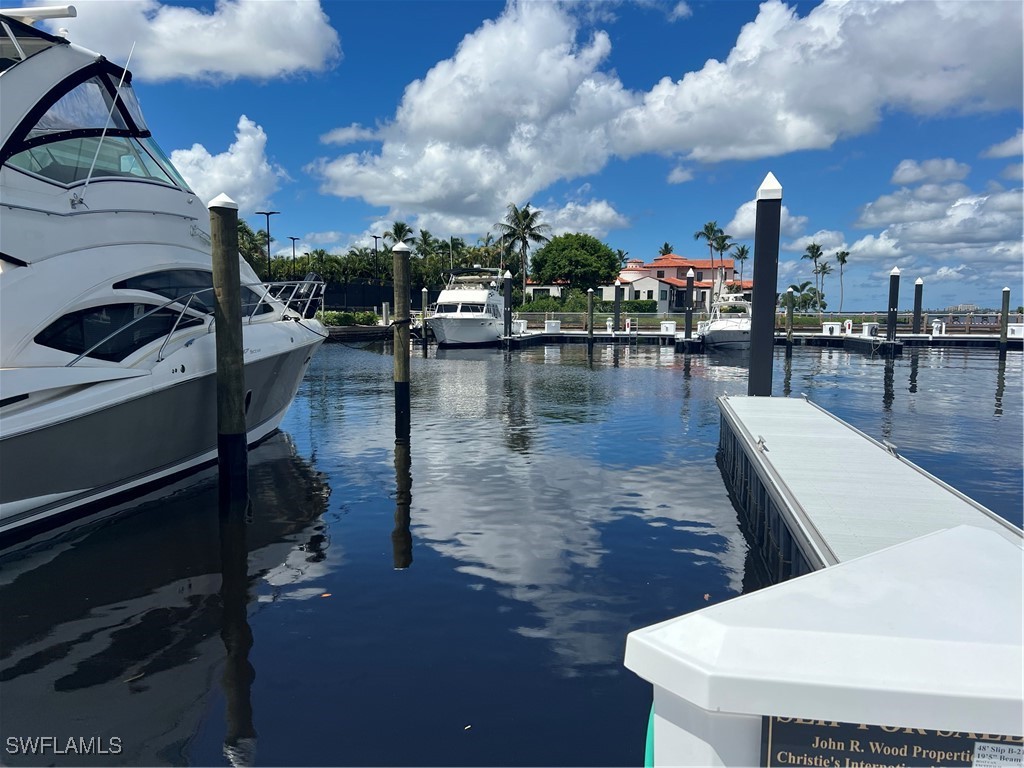 48' Boat Slip B-21 At Gulf Harbour Marina Fort Myers FL 33908 224009175 image3
