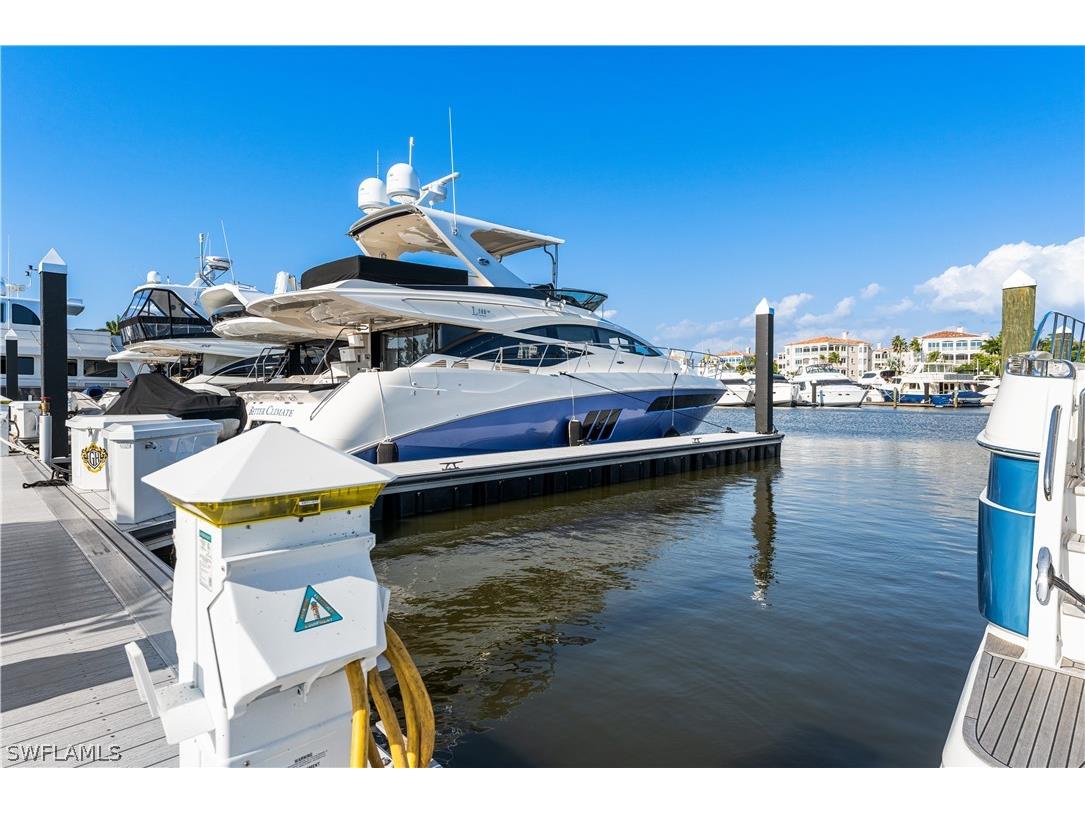 60' Boat Dock B-7 Gulf Harbour Marina Fort Myers FL 33908 224033033 image3