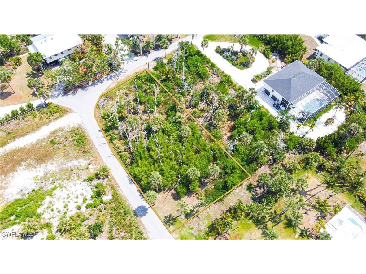 Corner Lot Fort Myers FL 33908 225044335 image4