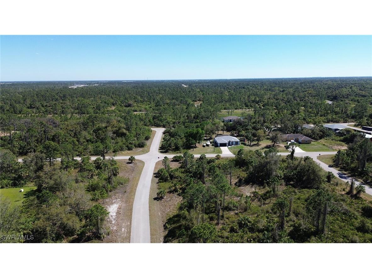 Fanning Street North Port FL 34288 225025990 image1