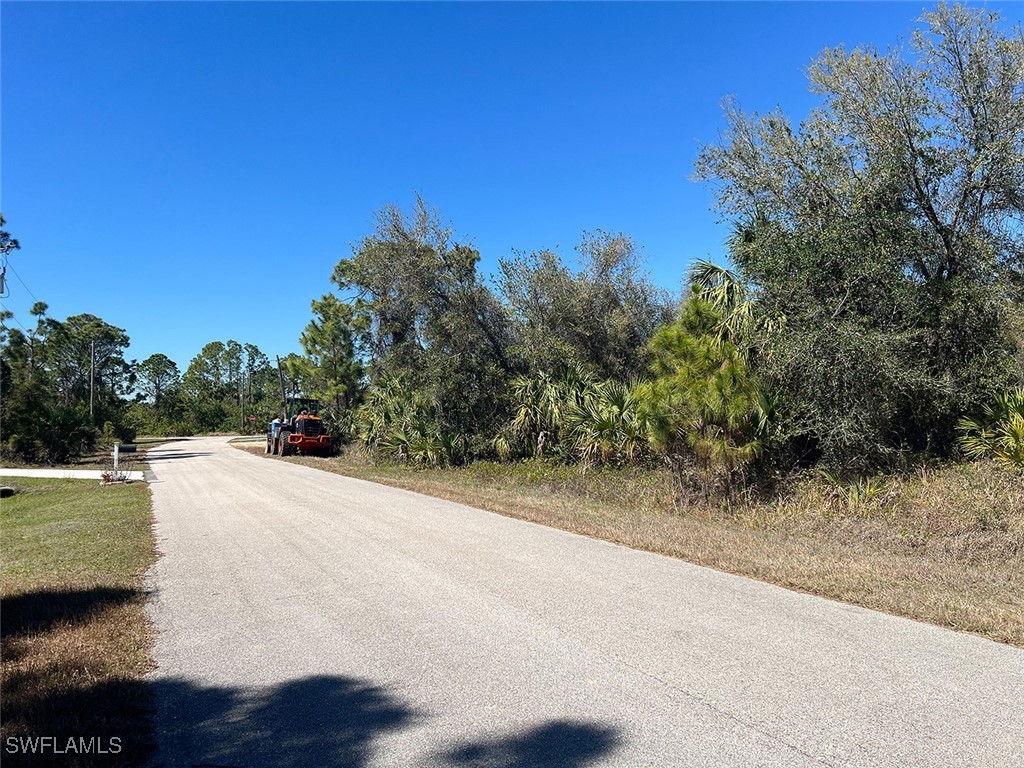 Fanning Street North Port FL 34288 225025990 image5