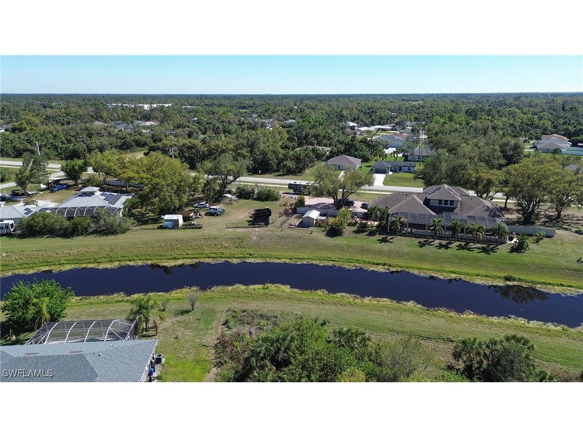 Grover Circle North Port FL 34288 225025544 image3