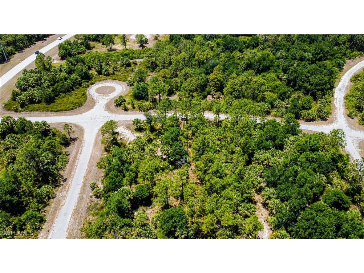 Hampshire Circle North Port FL 34236 225044442 image3