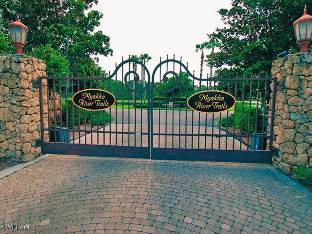 N River Road Venice FL 34293 224063904 image1