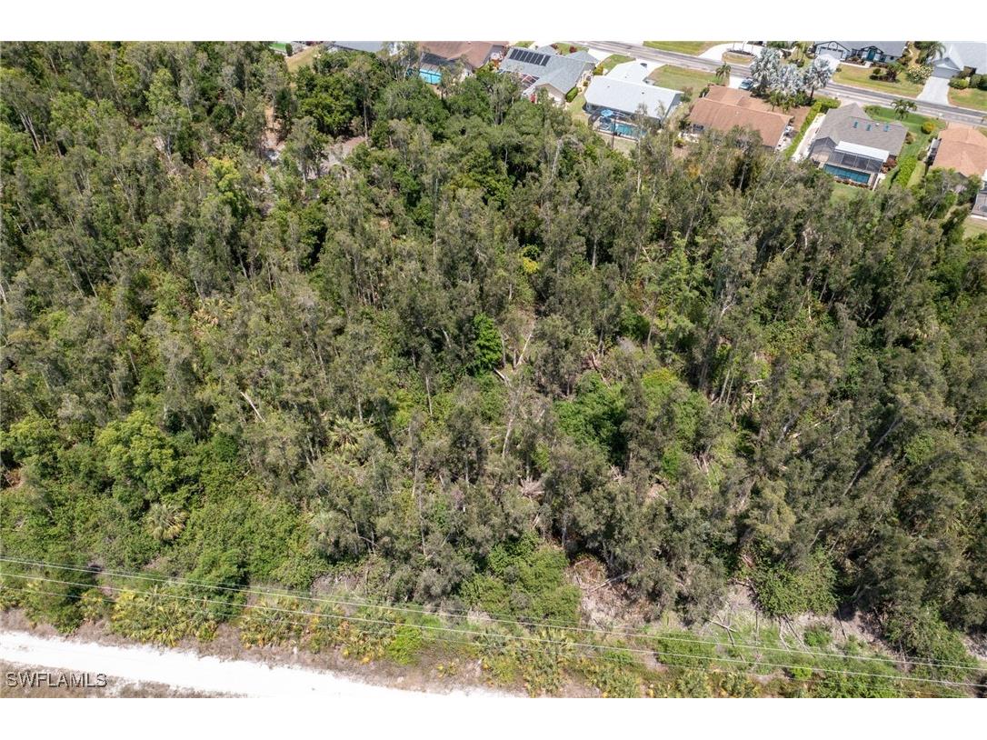 Tropicana Avenue Estero FL 33928 225044470 image8