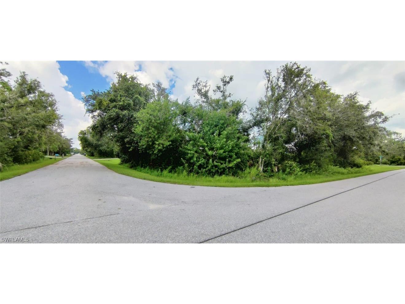 Wasilla Street North Port FL 34921 223068209 image1