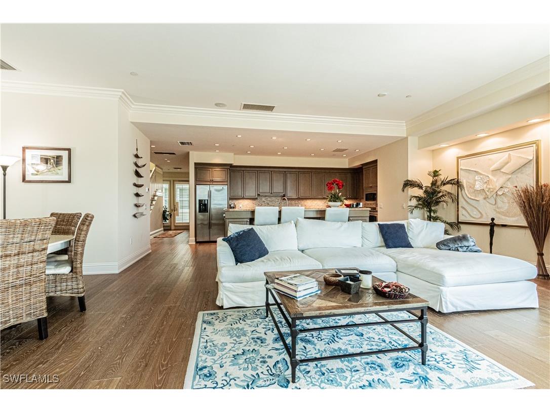 1001 10th Avenue S #F2 Naples FL 34102 225022012 image1