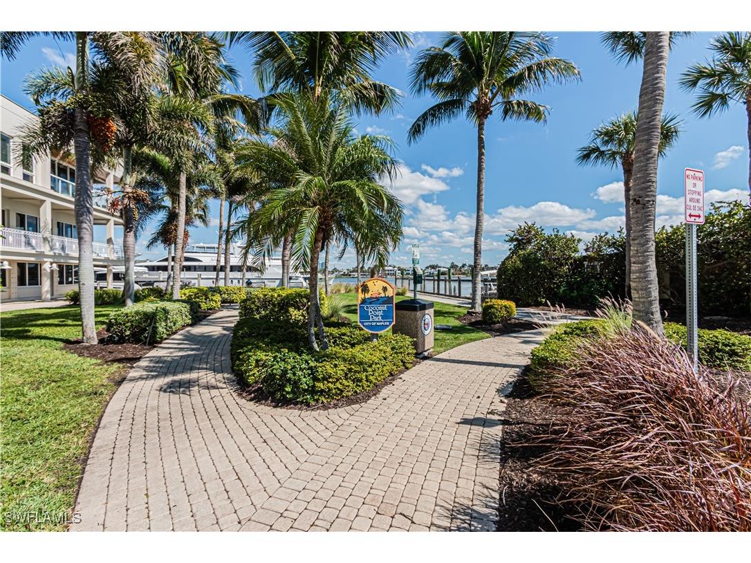 1001 10th Avenue S #F2 Naples FL 34102 225022012 image13