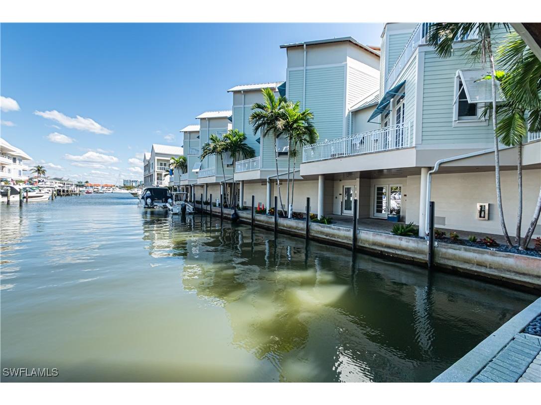 1001 10th Avenue S #F2 Naples FL 34102 225022012 image40