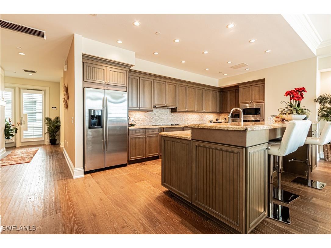 1001 10th Avenue S #F2 Naples FL 34102 225022012 image48