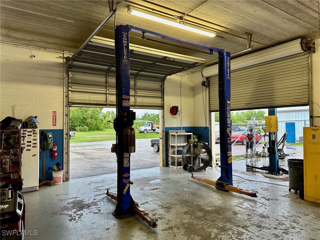 1002 SE 9th Street Cape Coral FL 33990 225048885 image17