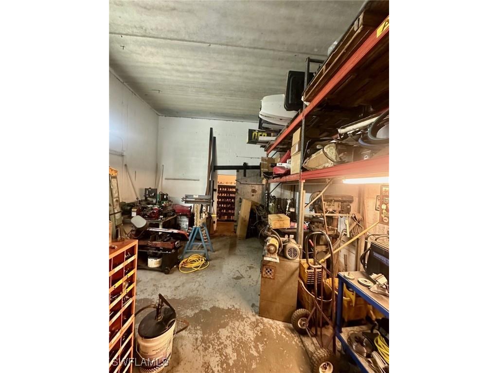 1002 SE 9th Street Cape Coral FL 33990 225048885 image24