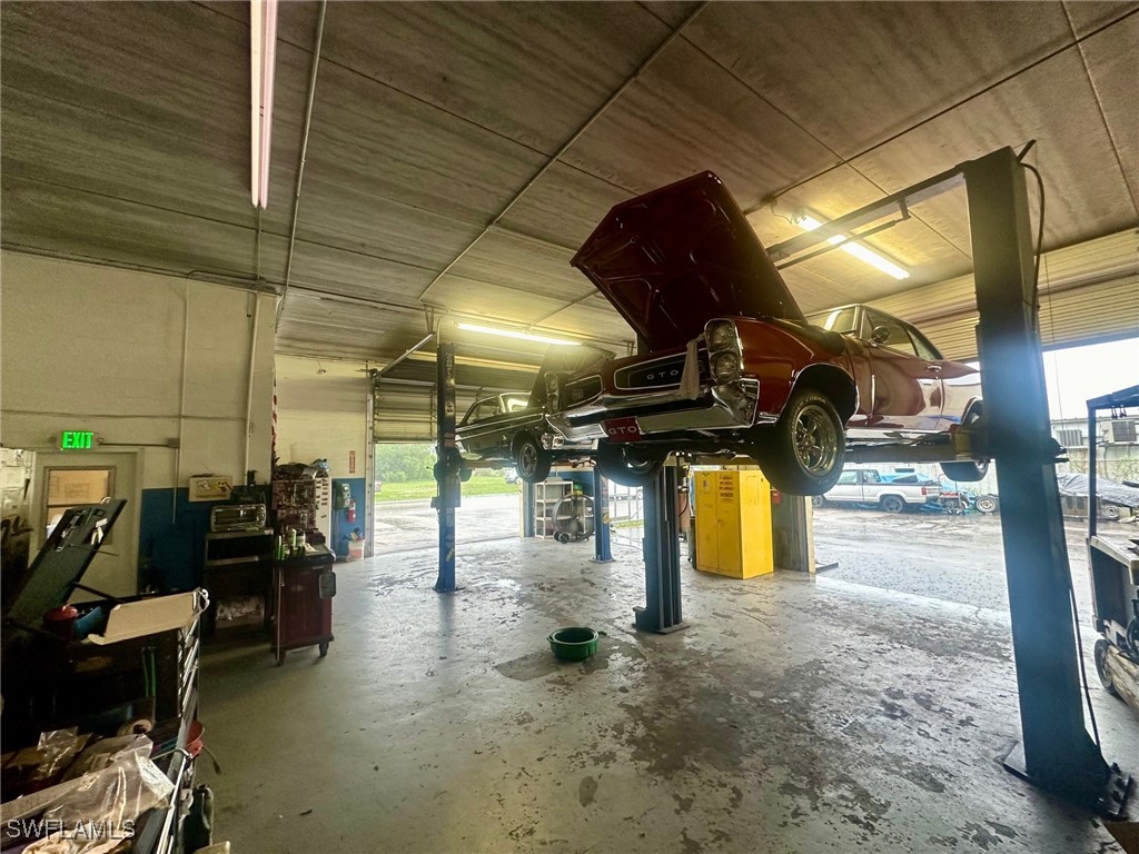 1002 SE 9th Street Cape Coral FL 33990 225048885 image33