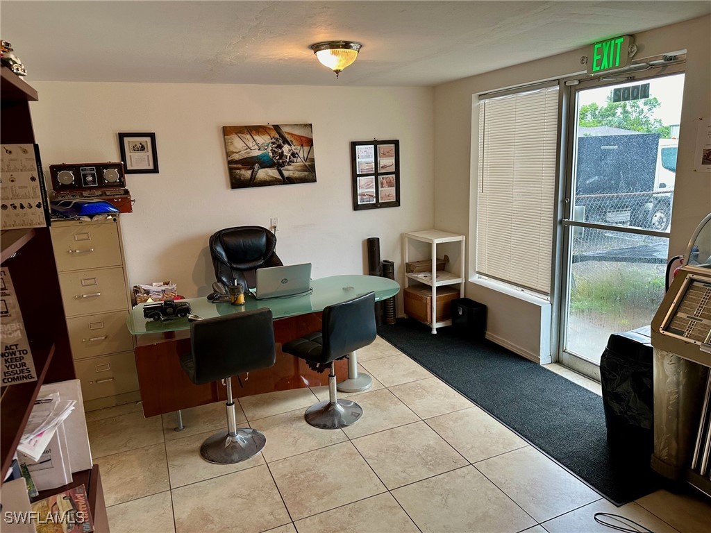 1002 SE 9th Street Cape Coral FL 33990 225048885 image7