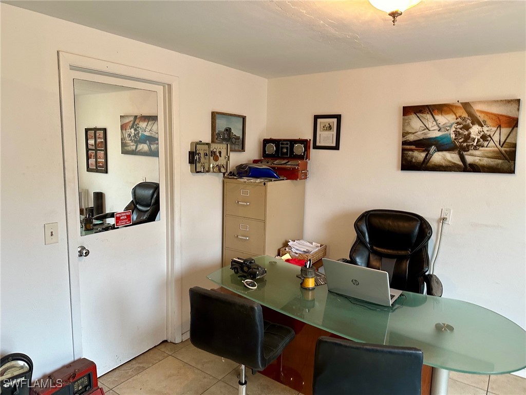 1002 SE 9th Street Cape Coral FL 33990 225048885 image8