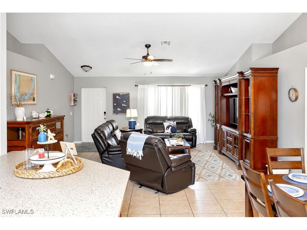 1006 SW 11th Place Cape Coral FL 33991 225047356 image4